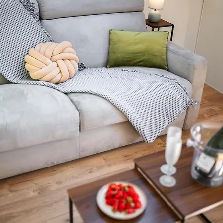 Charme & Soleil Au Dernier Etage Liberation