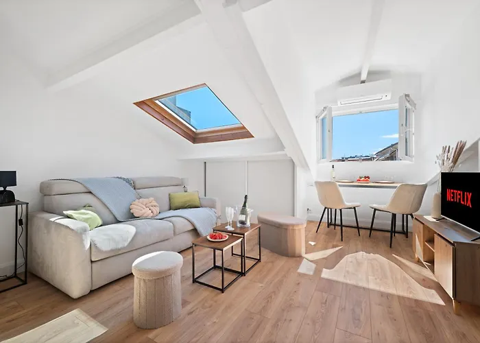 شقة Charme & Soleil Au Dernier Etage Liberation نيس